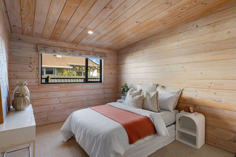 Photo of property in 7 Yardley Street, Avonhead, Christchurch, 8042