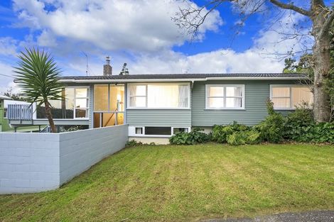 Photo of property in 1 Lynn Road, Bayview, Auckland, 0629