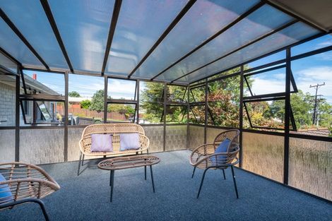 Photo of property in 1a Stottholm Road, Titirangi, Auckland, 0604