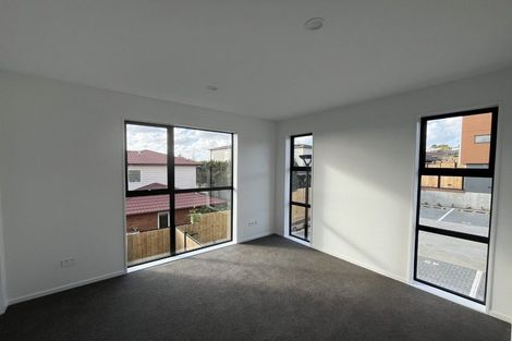 Photo of property in 43 Raupeti Lane, Henderson, Auckland, 0612