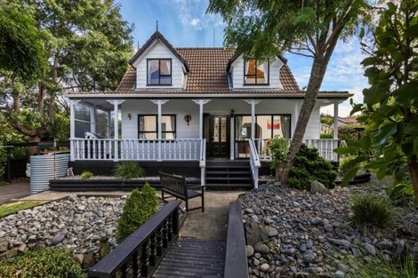 Photo of property in 54 Redlands Grove, Swanson, Auckland, 0612