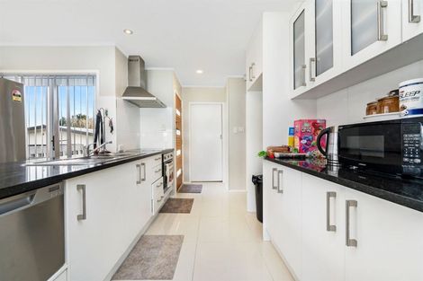 Photo of property in 27 Park Estate Road, Rosehill, Papakura, 2113