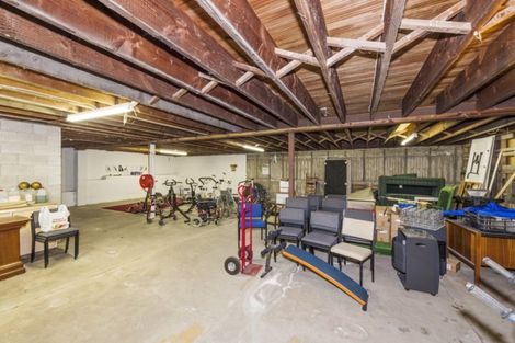 Photo of property in 1 Duke Street, Papakura, 2110