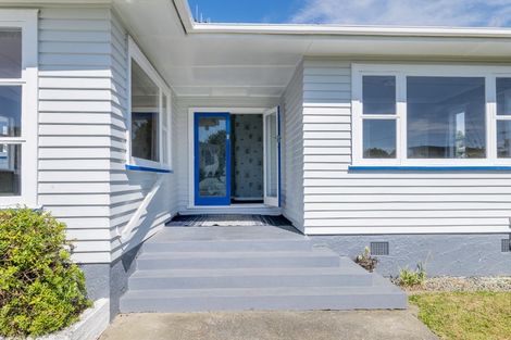 Photo of property in 3 Graham Street, Levin, 5510
