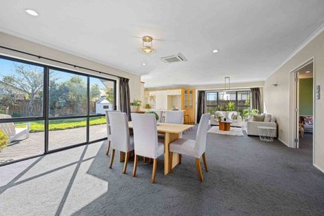 Photo of property in 6 Magellan Rise, Flagstaff, Hamilton, 3210