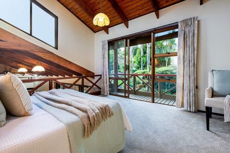 Photo of property in 262a Beach Road, Campbells Bay, Auckland, 0630