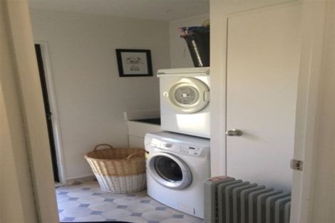 Photo of property in 7b Kaimai Place, Hairini, Tauranga, 3112