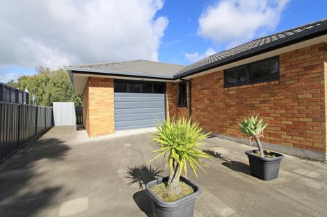 Photo of property in 26 Leon Street, Riverdale, Gisborne, 4010