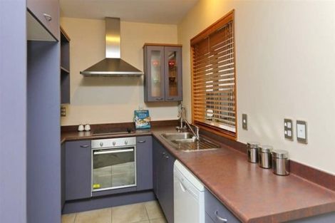 Photo of property in 2/74 Canon Street, St Albans, Christchurch, 8014