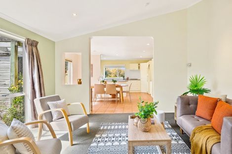 Photo of property in 11 Avion Terrace, Raumati Beach, Paraparaumu, 5032