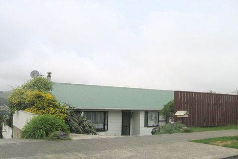 Photo of property in 30 Almora View, Ascot Park, Porirua, 5024