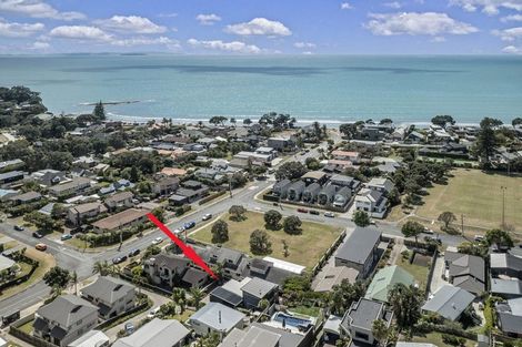 Photo of property in 1/86 Bay Street, Red Beach, 0932