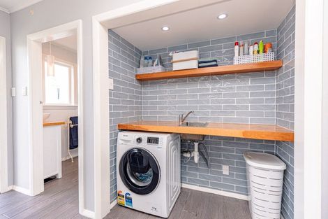 Photo of property in 45 Devon Road, Springvale, Whanganui, 4501