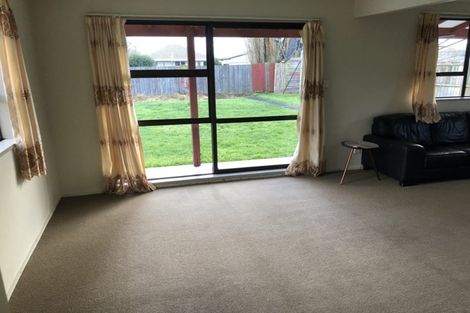 Photo of property in 29 Momorangi Crescent, Redwood, Christchurch, 8051