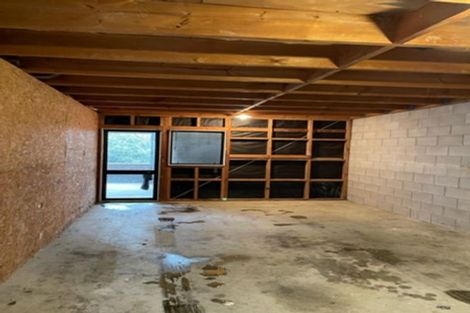 Photo of property in 1/2 Monde Place, Clover Park, Auckland, 2019