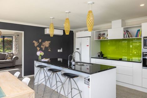 Photo of property in 12 Takutai Place, Diamond Harbour, Lyttelton, 8971