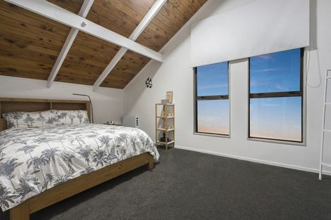 Photo of property in 1/29 Barberton Terrace, Red Hill, Papakura, 2110