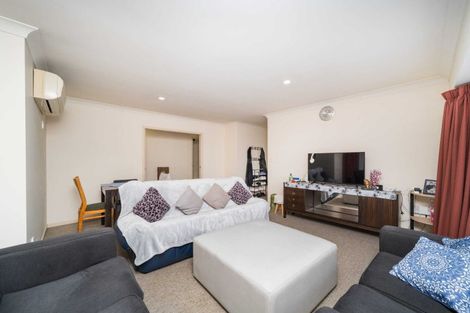 Photo of property in 24a Reeve Street, Levin, 5510