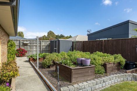 Photo of property in 7 Jarnac Boulevard, Yaldhurst, Christchurch, 8042