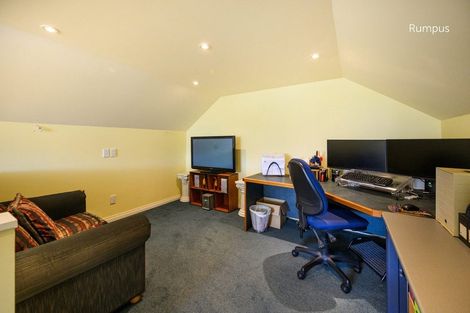 Photo of property in 406a Kimbolton Road, Feilding, 4702