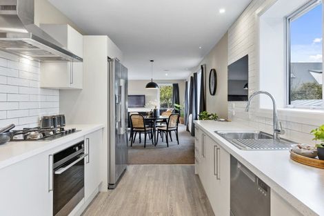 Photo of property in 56 Gilberthorpes Road, Hei Hei, Christchurch, 8042