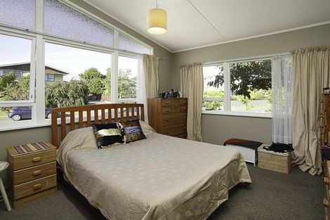 Photo of property in 5 Cobham Crescent, Stoke, Nelson, 7011