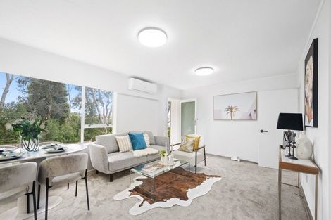 Photo of property in 2/30 Kathleen Street, Totara Vale, Auckland, 0627