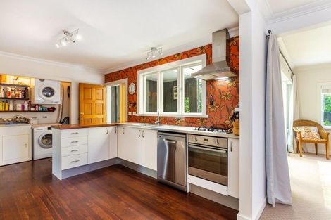 Photo of property in 68 Mere Road, Taupo, 3330