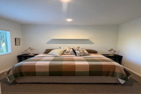 Photo of property in 32f Parr Terrace, Castor Bay, Auckland, 0620