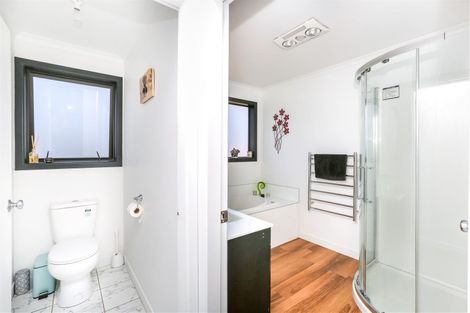 Photo of property in 8b Solway Terrace, Bell Block, New Plymouth, 4312