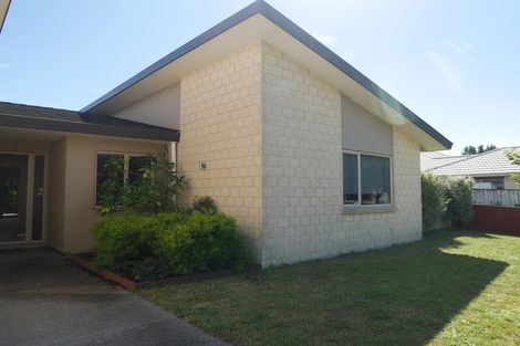 Photo of property in 19 Waterstone Avenue, Paraparaumu, 5032