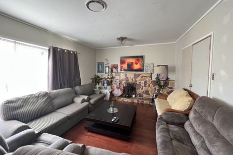 Photo of property in 43 Halver Road, Hillpark, Auckland, 2102
