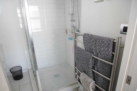 Photo of property in 142 Bishop Street, St Albans, Christchurch, 8014