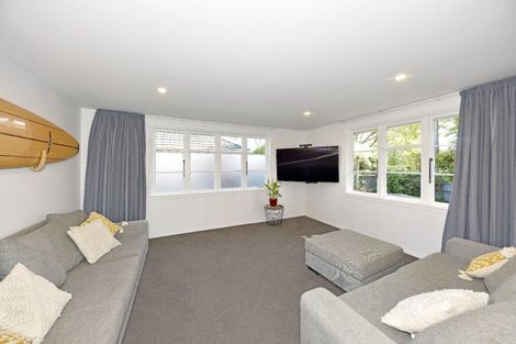 Photo of property in 188 Aorangi Road, Bryndwr, Christchurch, 8053