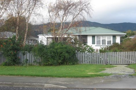 Photo of property in 86 Rata Road, Raumati Beach, Paraparaumu, 5032