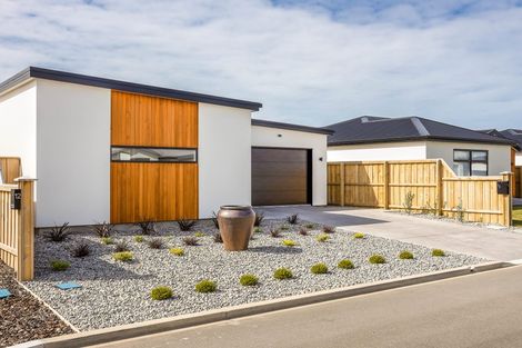 Photo of property in 10 Pakohe Street, Pegasus, 7612