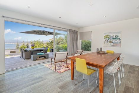 Photo of property in 11 Puriri Place, Whitianga, 3510