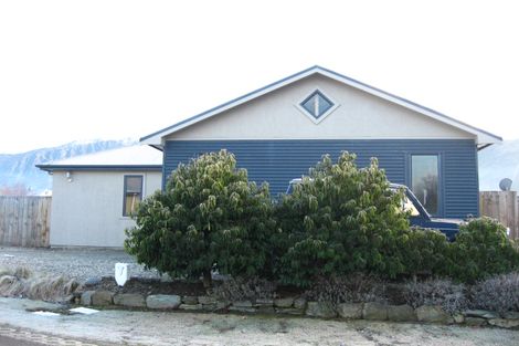 Photo of property in 6 Shanahan Lane, Arrowtown, 9302