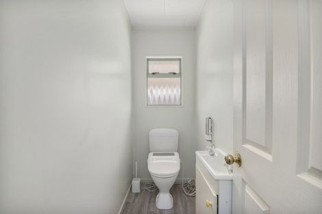 Photo of property in 36 Rangipoia Place, Turangi, 3334