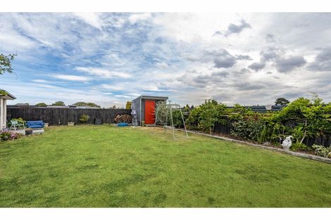 Photo of property in 27 Westpark Boulevard, Rangiora, 7400