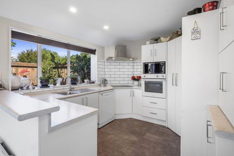 Photo of property in 9a Darroch Street, Belfast, Christchurch, 8051