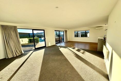 Photo of property in 3 Cedric Place, Darfield, 7510