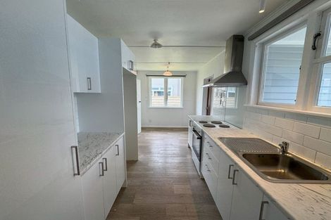 Photo of property in 8a Fairs Road, Milson, Palmerston North, 4414