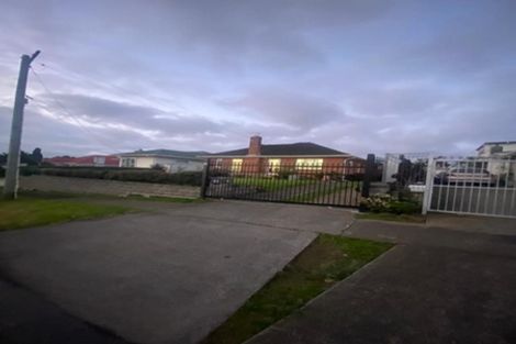 Photo of property in 14 Motatau Road, Papatoetoe, Auckland, 2025