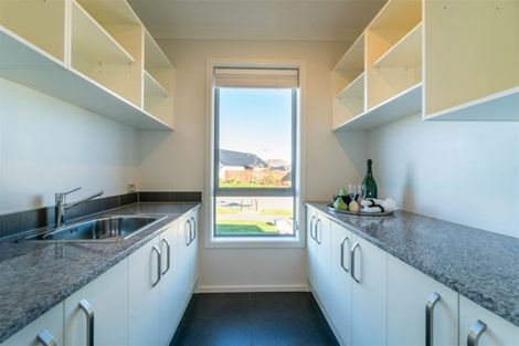 Photo of property in 39 Winfield Drive, Wigram, Christchurch, 8042