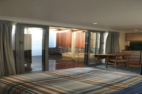 Photo of property in 12 Hall Street, Newtown, Wellington, 6021