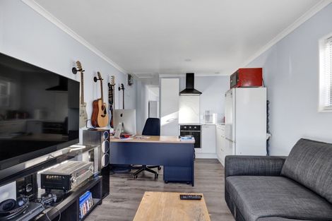 Photo of property in 62 Crownhill Street, Spotswood, New Plymouth, 4310