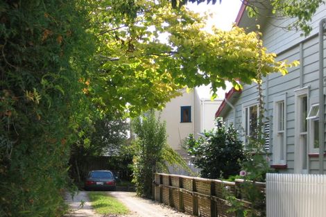 Photo of property in 23a Summer Street, Stanley Point, Auckland, 0624