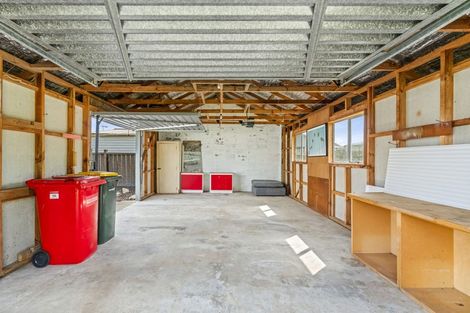 Photo of property in 158 Winchester Street, Levin, 5510