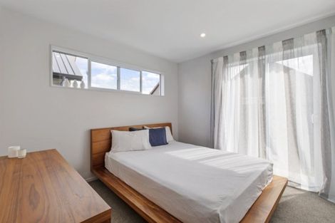 Photo of property in 9 Parachute Crescent, Papakura, 2110